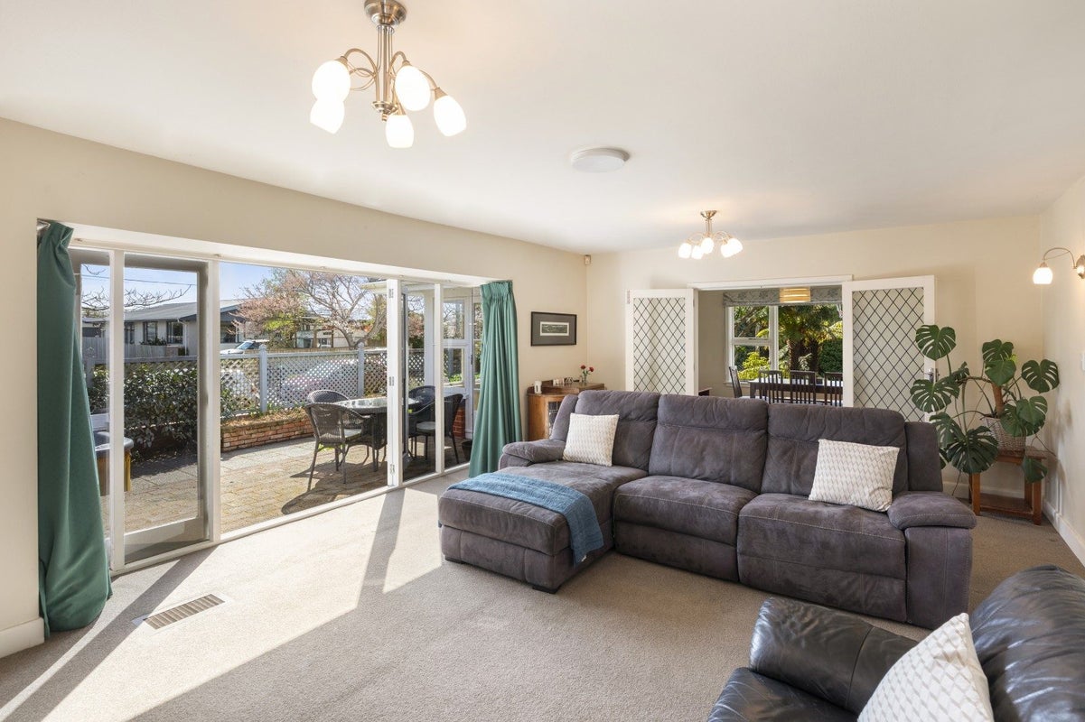 12 Beechworth Avenue, Somerfield, Christchurch City, Canterbury - Carousel 2
