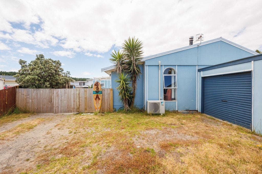 43A Thomas Place, Foxton Beach, Foxton - Carousel 1