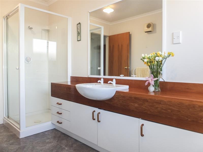 21A Westhaven Place, Redwoodtown, Blenheim - Carousel 20