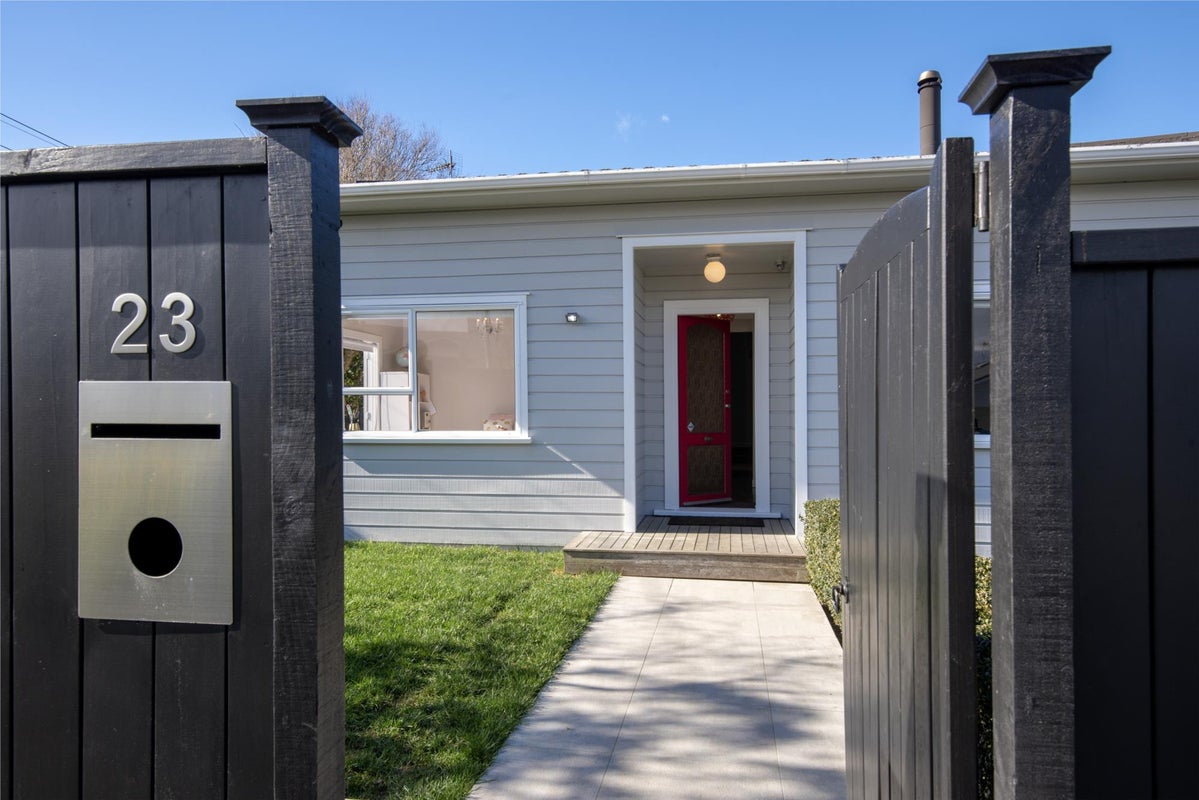 1/23 Mahara Avenue, Birkenhead, Auckland - Carousel 2