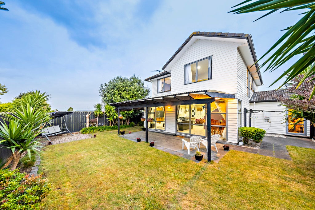 23 Figaro Crescent, Takanini, Auckland - Carousel 2