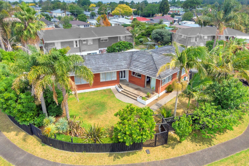 6 Hazeldene Place, Opaheke, Papakura - Carousel 2