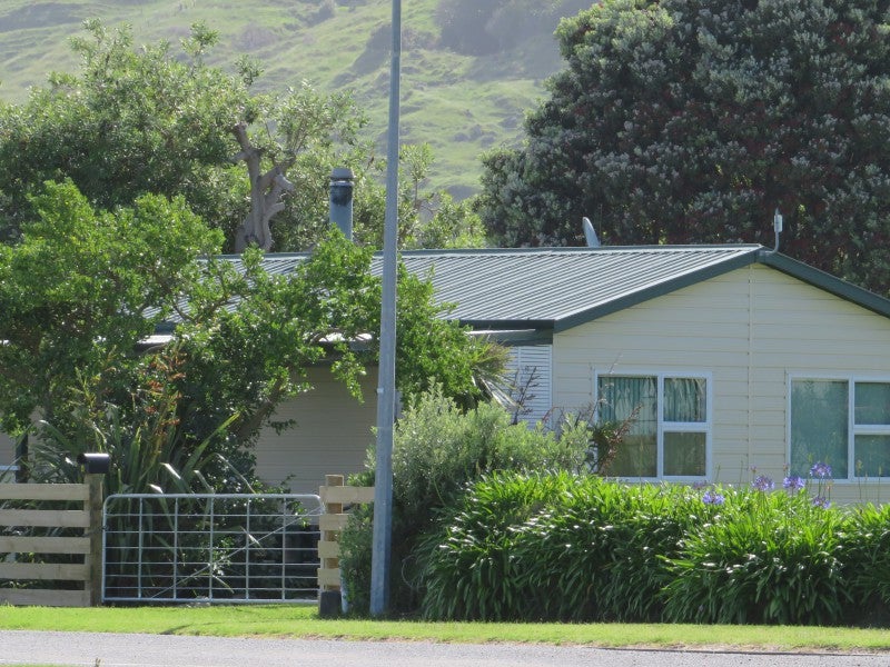 35 Judges Parade, Mahia, Mahia - Carousel 25