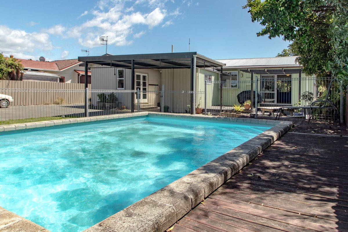 41 Burness Road, Jervoistown, Napier - Carousel 1
