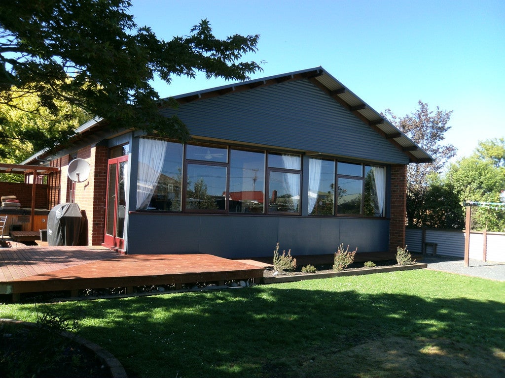 20 Stewart Street, Balclutha - Carousel 1