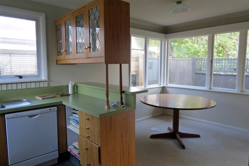 16 Sheffield Street, Awapuni, Palmerston North - Carousel 14