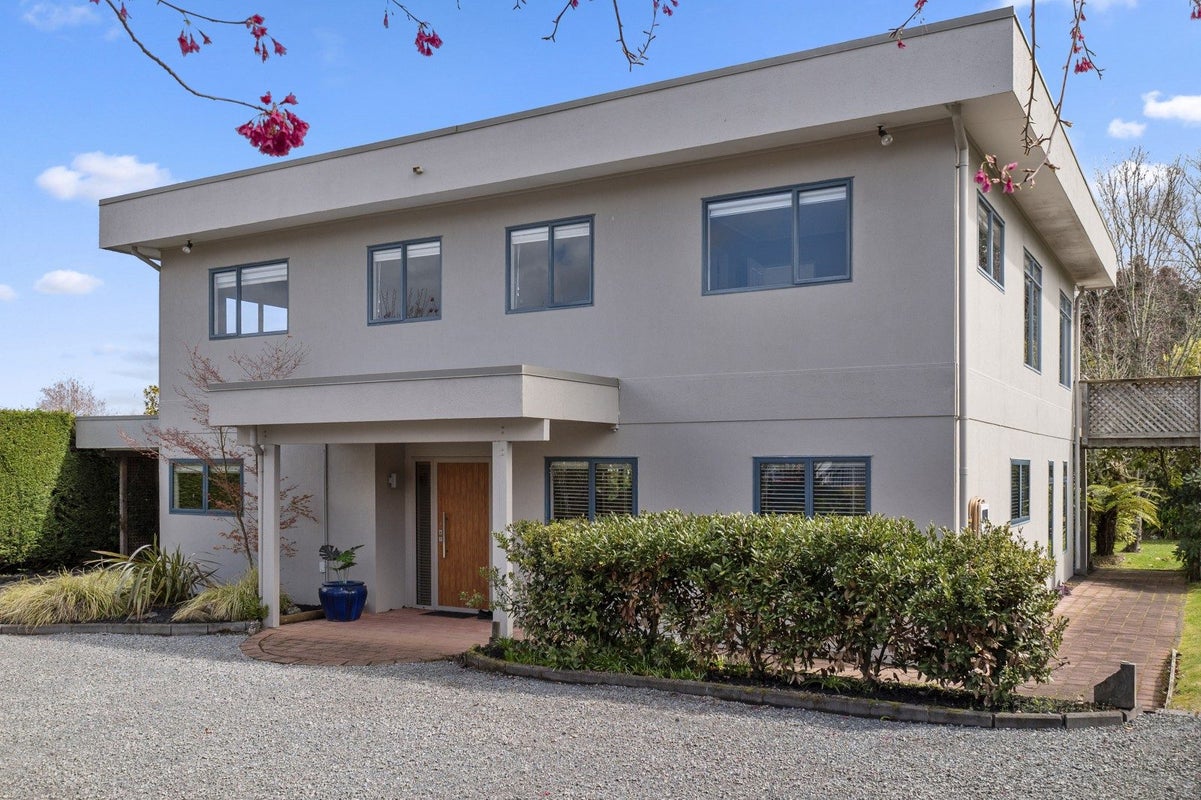 3 Yasmin Lane, Kinloch, Taupo - Carousel 32