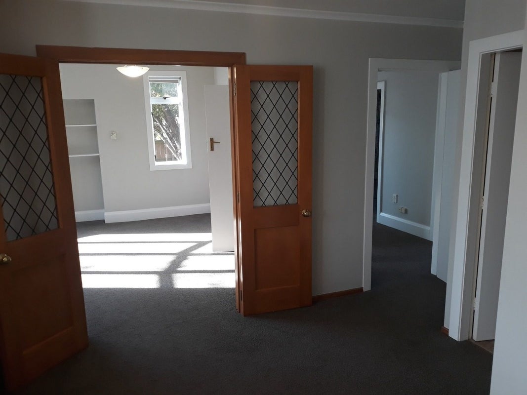 7 Memorial Avenue, Ilam, Christchurch - Carousel 2