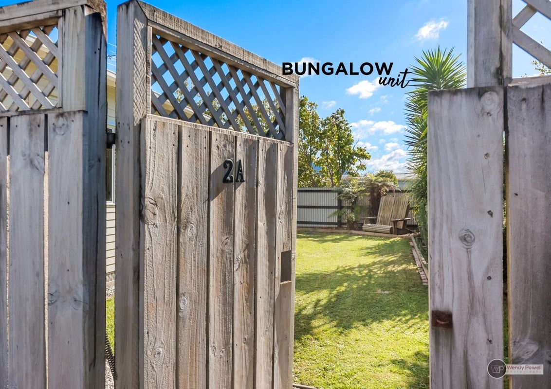 2/2 Bentinck Street, Wallaceville, Upper Hutt - Carousel 1