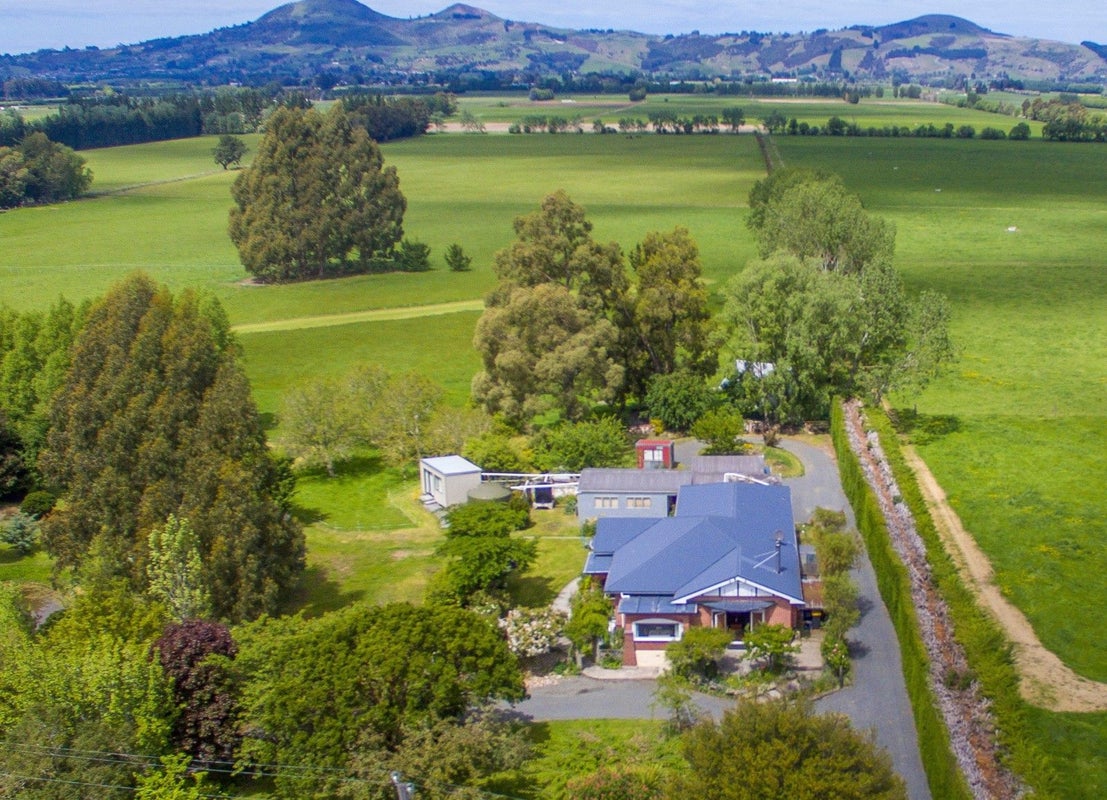 407 Outram-Mosgiel Road, North Taieri, Outram - Carousel 36