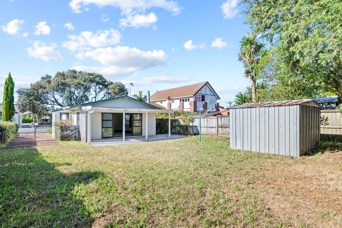 61 Anzac Street, Takapuna, Auckland - Carousel 2