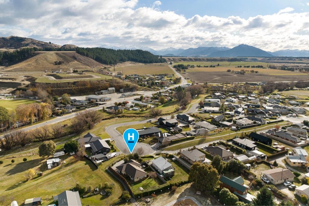 2 Alice Burn Drive, Cromwell - Carousel 18