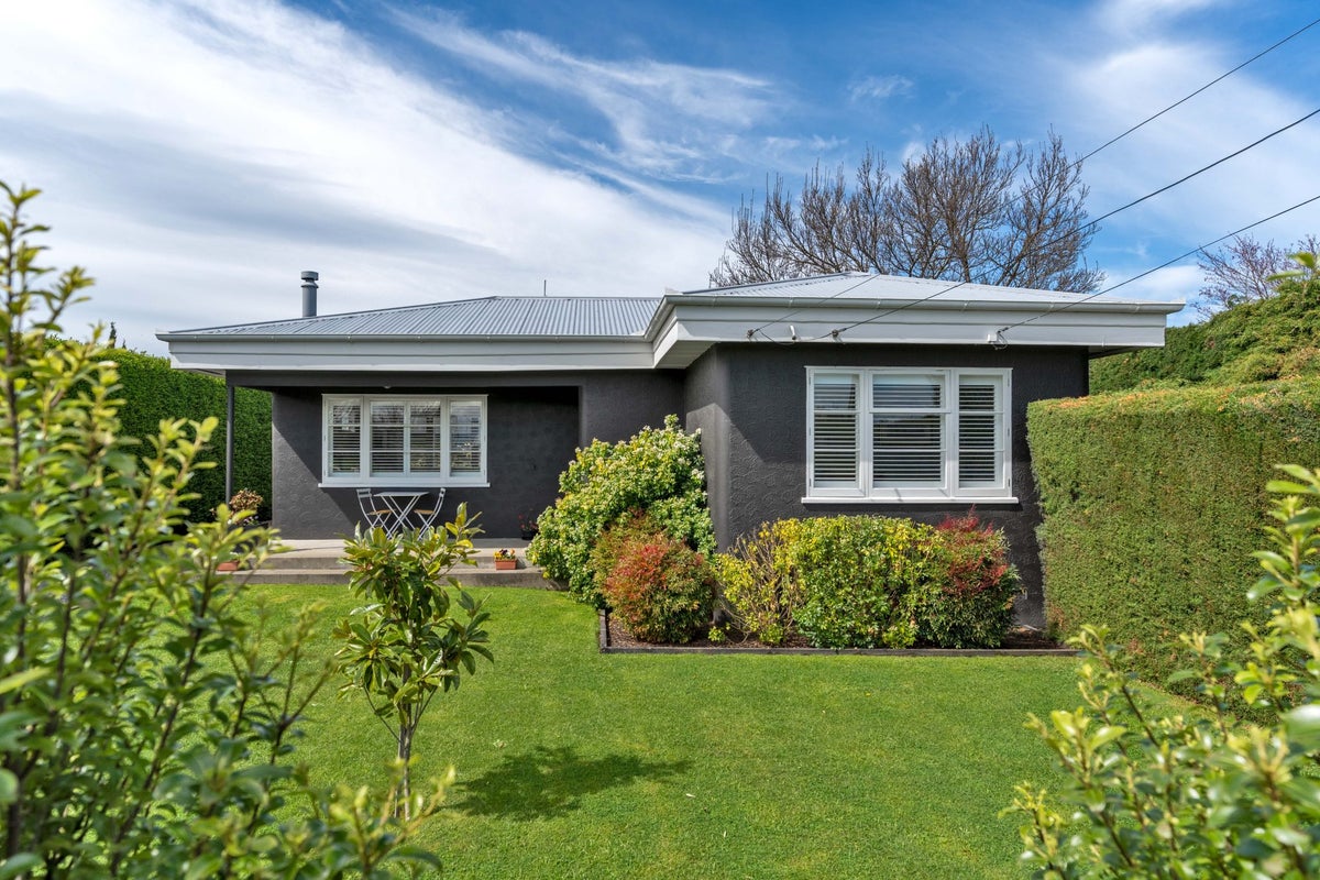 6 Cork Street, Halswell, Christchurch - Carousel 1
