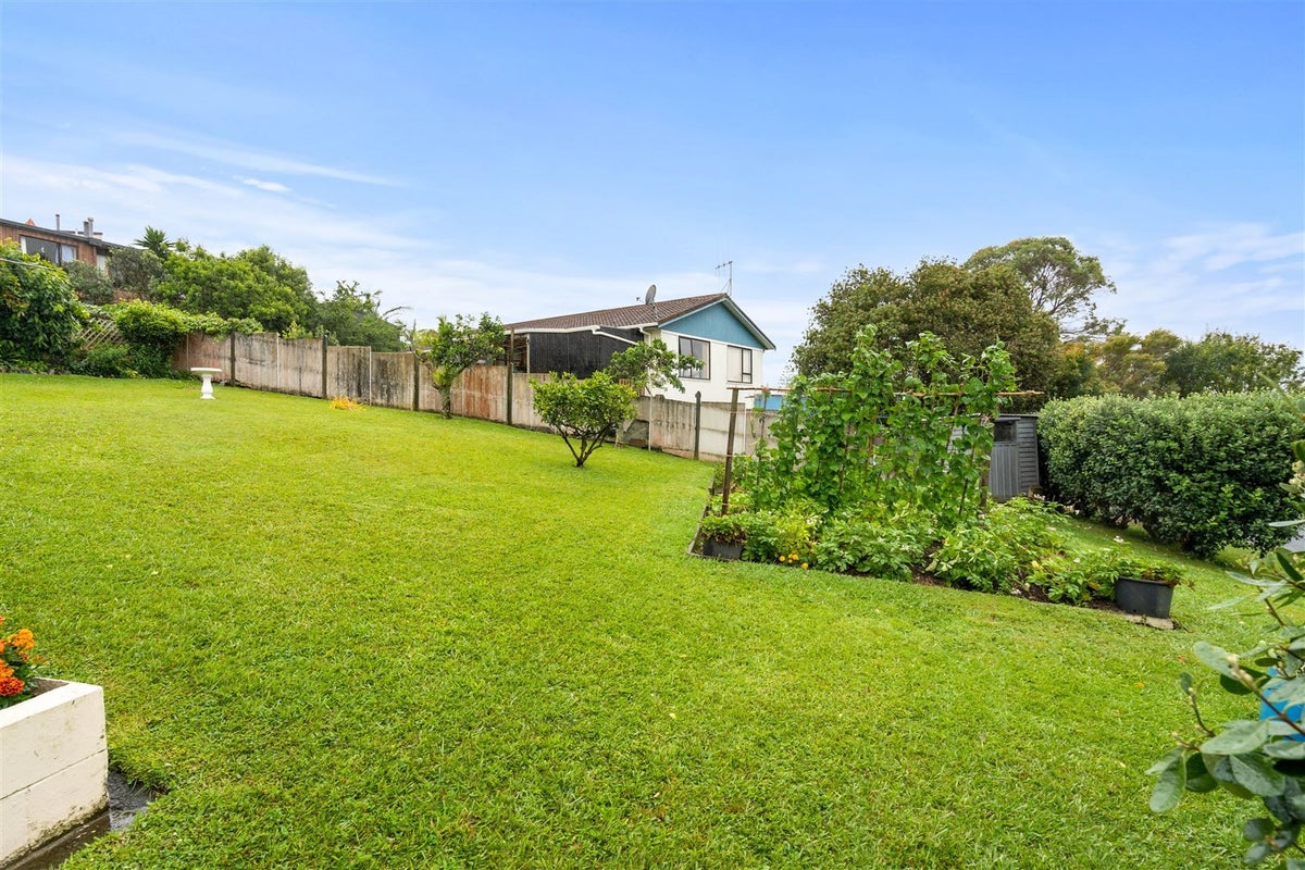 21 Oakland Avenue, Woodhill, Whangarei - Carousel 2