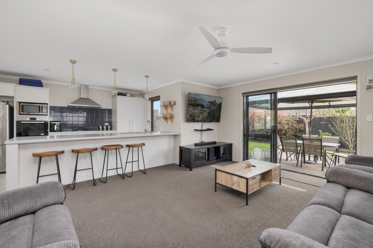 4C NO 2 ROAD, Te Puke, Western Bay Of Plenty - Carousel 1