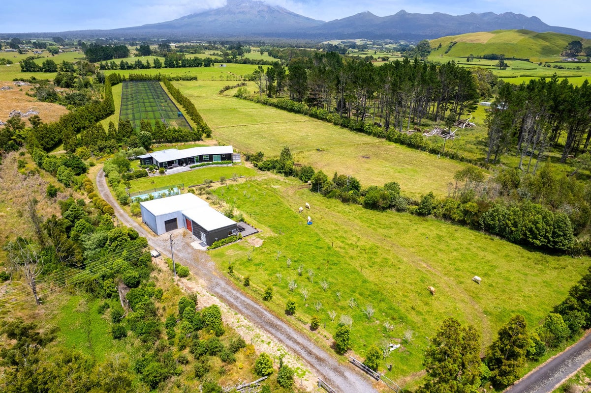 438B Alfred Road, Kaimiro, New Plymouth - Carousel 2