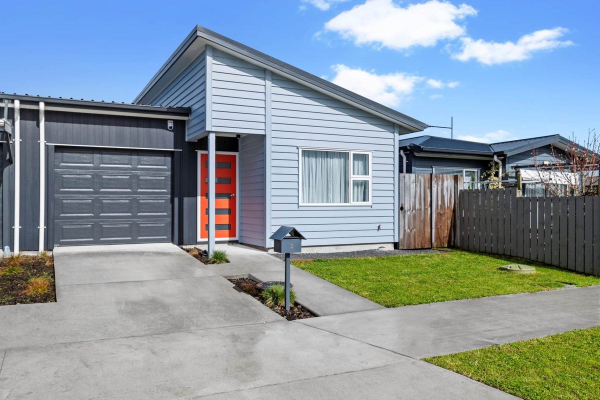 3 Mokopapa Street, Takanini, Auckland - Carousel 1