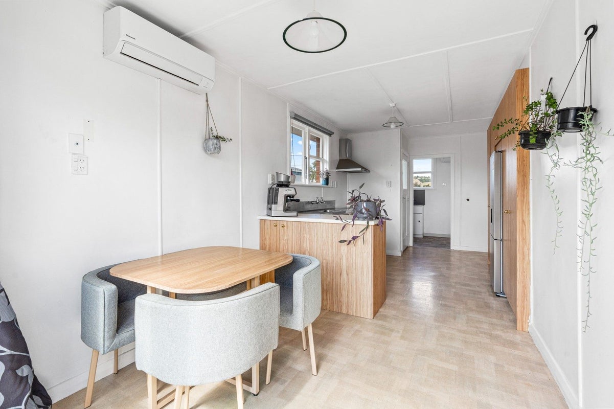 61 Murray Street, Kew, Dunedin - Carousel 34