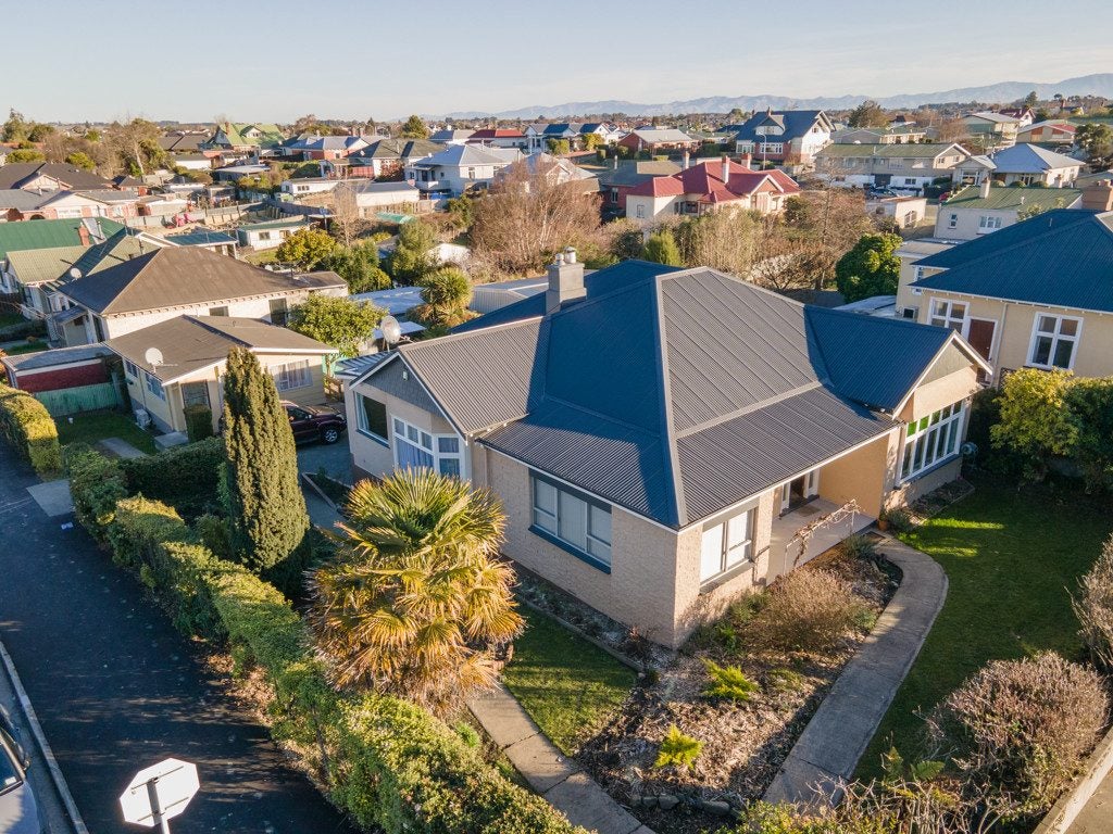 106 North Street, Seaview, Timaru - Carousel 1