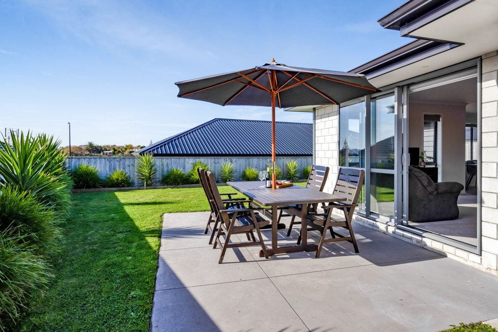 7 Rua Place, Bell Block, New Plymouth - Carousel 2