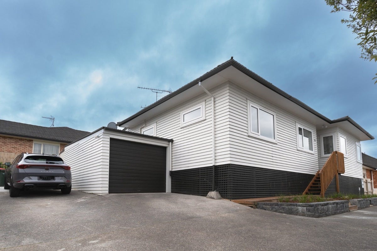 23A Elliot Street, Howick, Auckland - Carousel 2