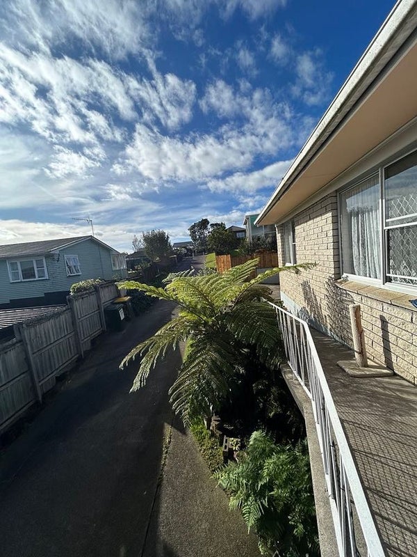 2/26 Abercrombie Street, Howick, Auckland - Carousel 2