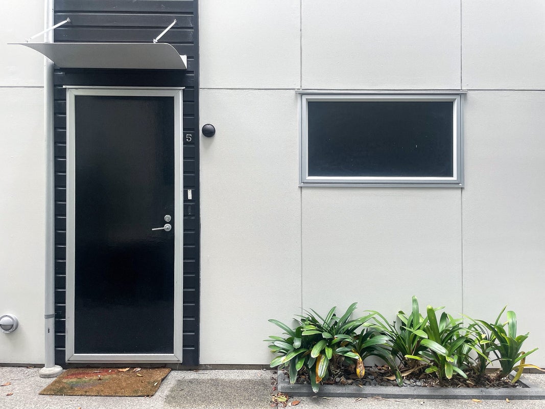 5/5 Millais Street, Grey Lynn, Auckland - Carousel 2