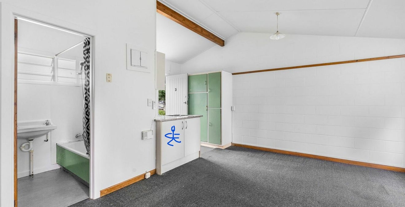 316 Blockhouse Bay Road, Avondale, Auckland - Carousel 2