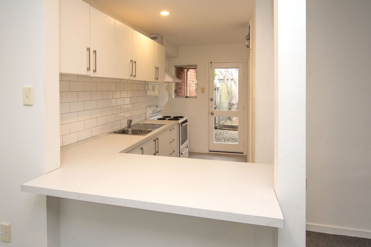 2/13 Naseby Street, Merivale, Christchurch - Carousel 2