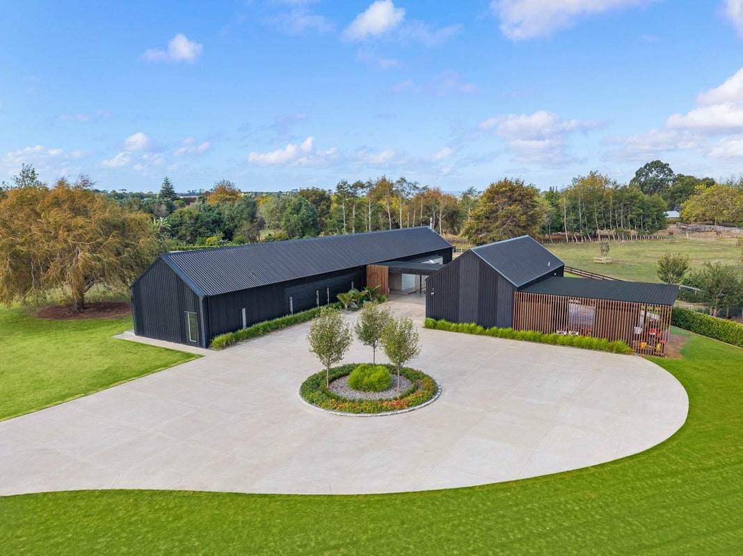 242 Seagrove Road, Waiau Pa, Waiau Pa - Carousel 1