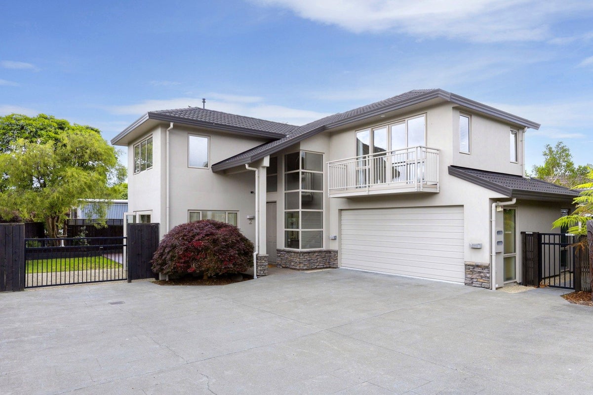 1/745 Acacia Bay Road, Acacia Bay, Taupo - Carousel 1
