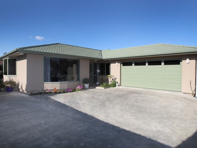804A Victoria Street, Parkvale, Hastings - Carousel 1