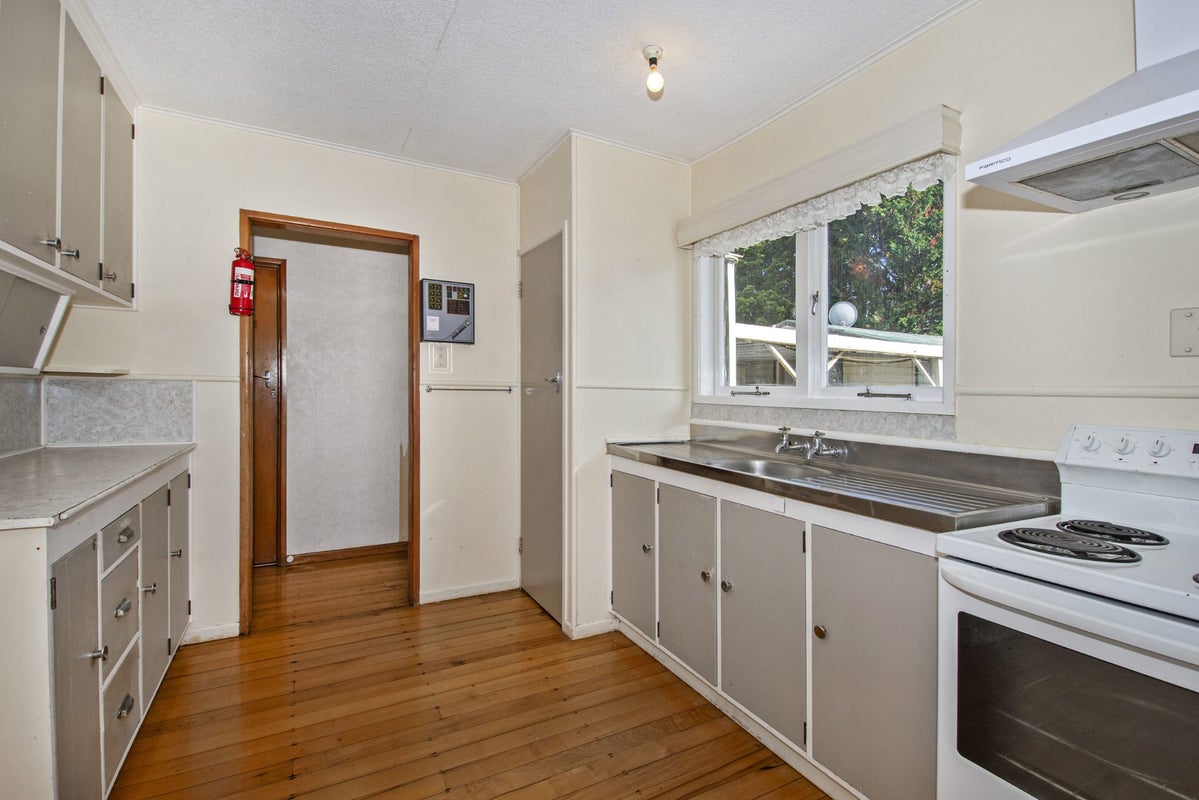 3 Taylor Road, Te Kamo, Whangarei - Carousel 2