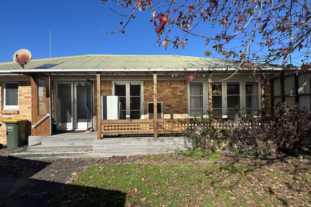 105 Mansel Avenue, Hillcrest, Hamilton - Carousel 8