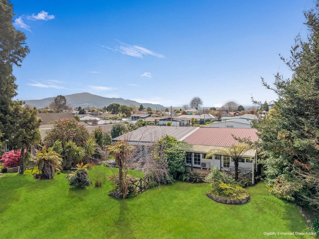50 Sophia Street, Glenholme, Rotorua - Carousel 2