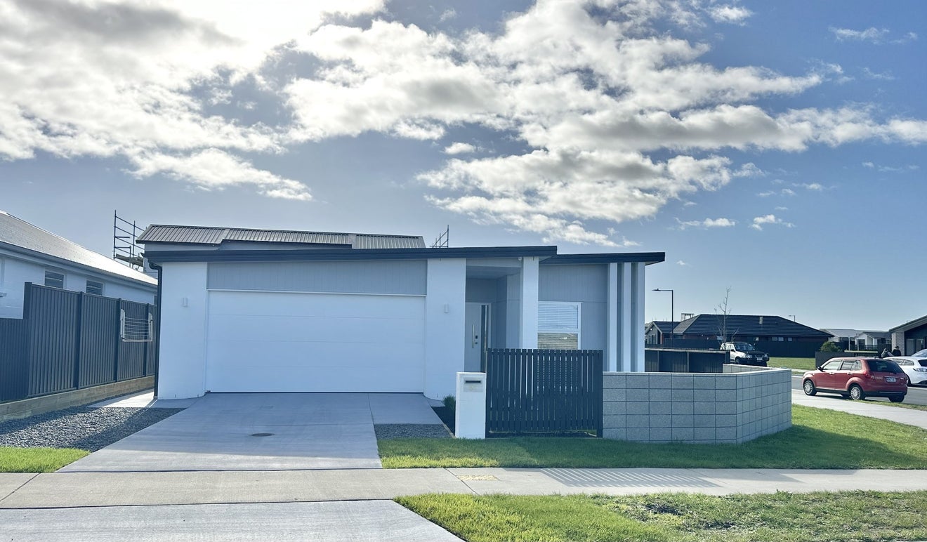51 Empire Crescent, Papamoa, Papamoa - Carousel 2