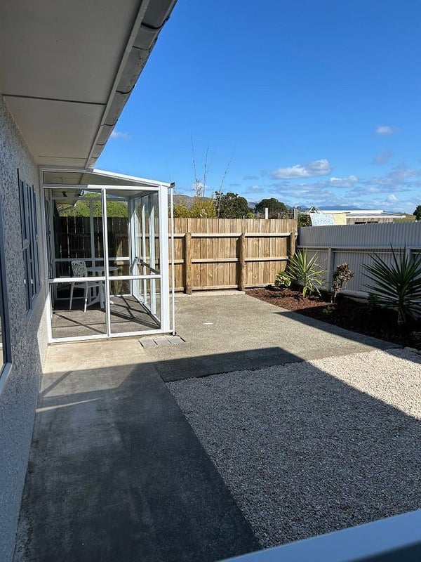 2/153 Parkers Road, Tahunanui, Nelson - Carousel 2