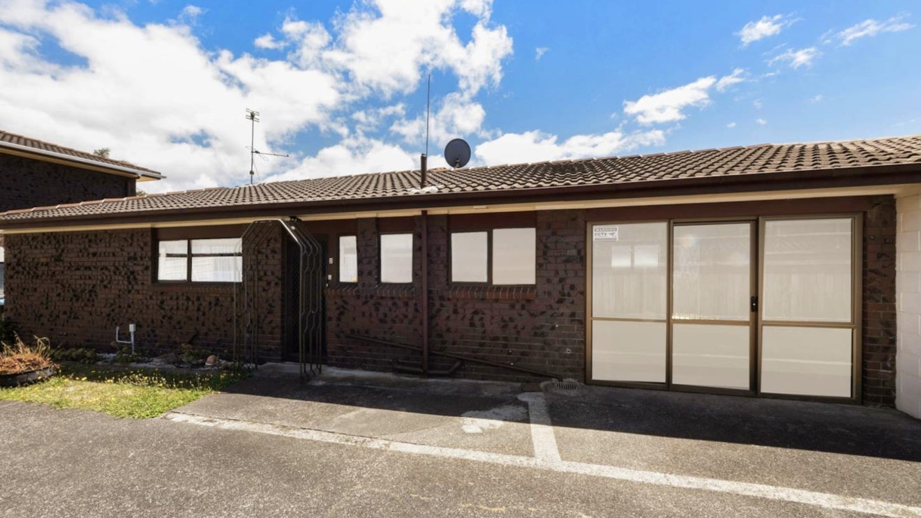 2/495 Blockhouse Bay Road, Blockhouse Bay, Auckland - Carousel 1