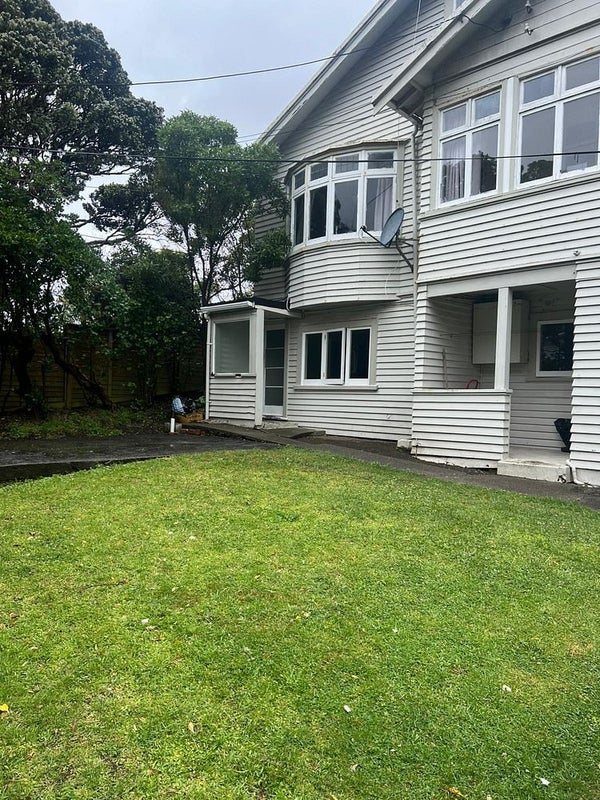 15 Hataitai Road, Hataitai, Wellington - Carousel 1