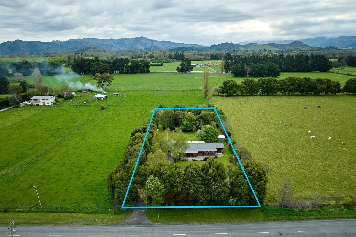 235 Red Swamp Road, Kaikoura - Carousel 2