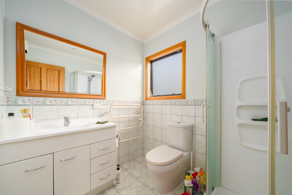 31 Devonshire Road, Miramar, Wellington - Carousel 15