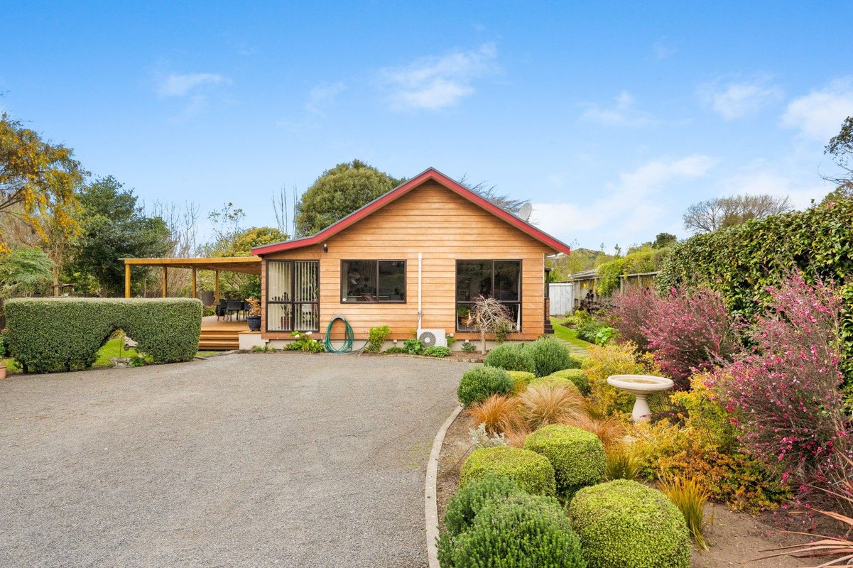10A Madras Street, Aramoho, Whanganui - Carousel 2