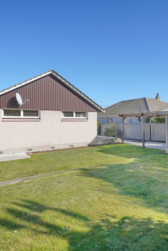 67 Vardon Crescent, Shirley, Christchurch - Carousel 32