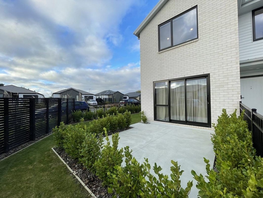 11 Koral Lane, Broomfield, Christchurch - Carousel 12