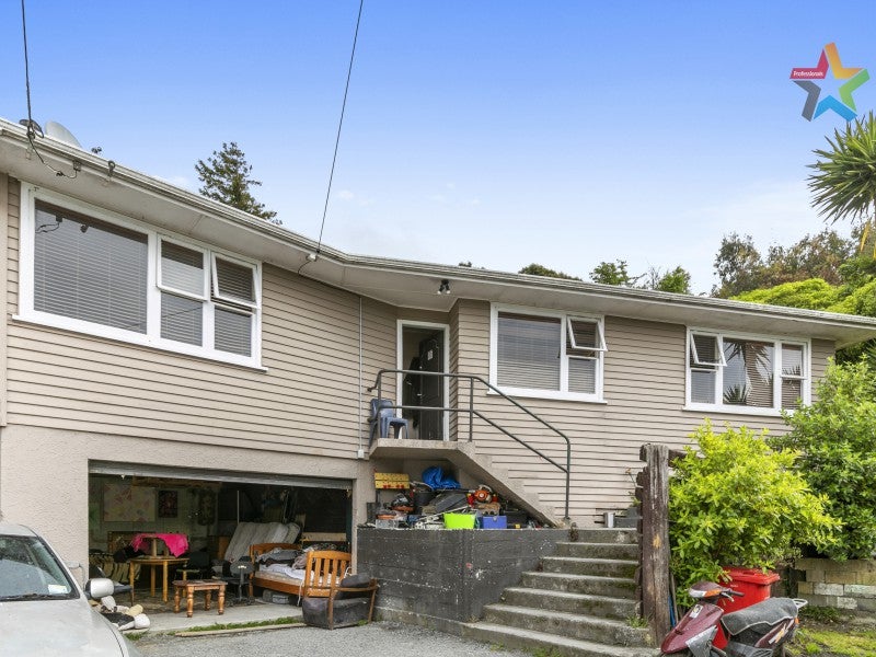 3 Logie Street, Stokes Valley, Lower Hutt - Carousel 1
