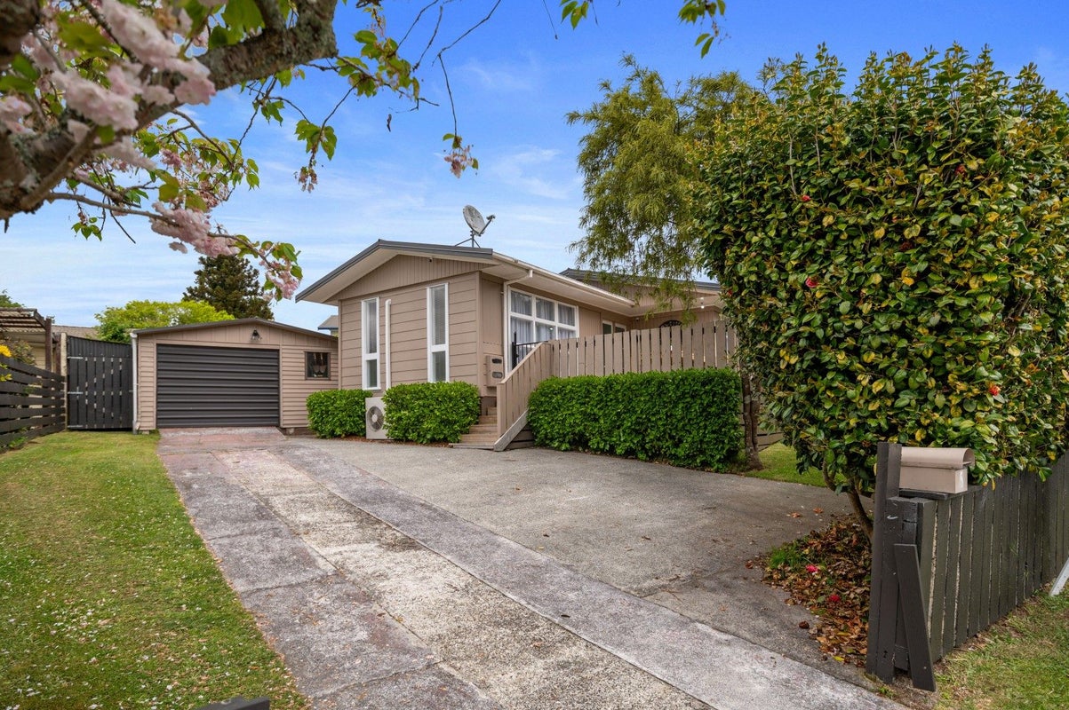 5 Jade Place, Pukehangi, Rotorua - Carousel 1