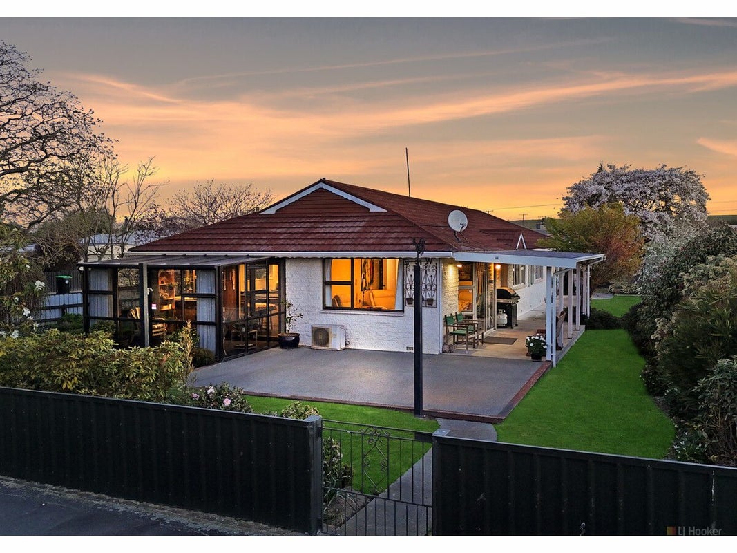 14 George Street, Timaru - Carousel 1