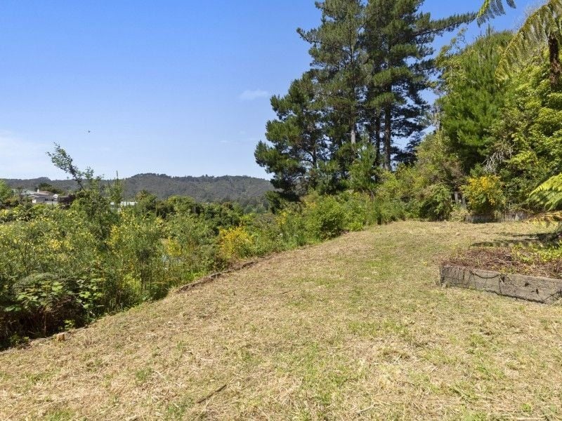 47 Bird Grove, Stokes Valley, Lower Hutt - Carousel 14