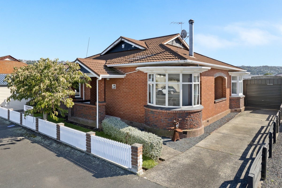 82 Richardson Street, Saint Kilda, Dunedin - Carousel 1