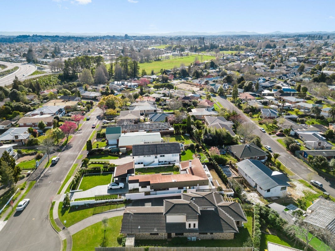61A Flynn Road, Hillcrest, Hamilton - Carousel 21